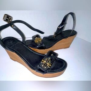 Tory Burch Black Wedge Sandals patent leather size 8